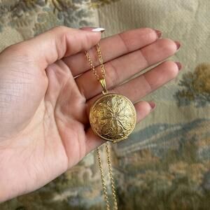 Vintage Avon Old Perfume Locket